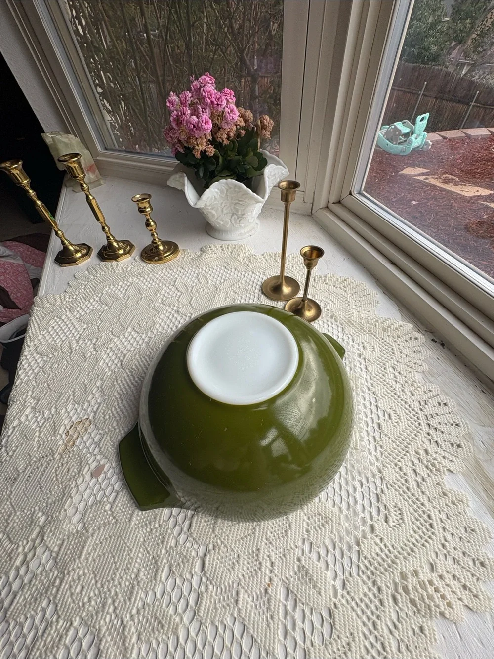 Pyrex classic serving